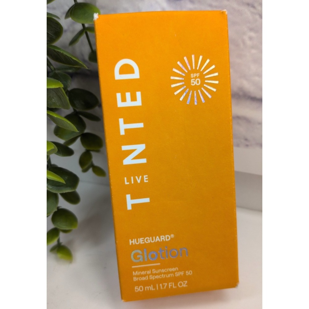 SEALED IN BOX🥰Tinted Hueguard Glotion 1.7oz/50ml EXP 3/2027 Medium Light